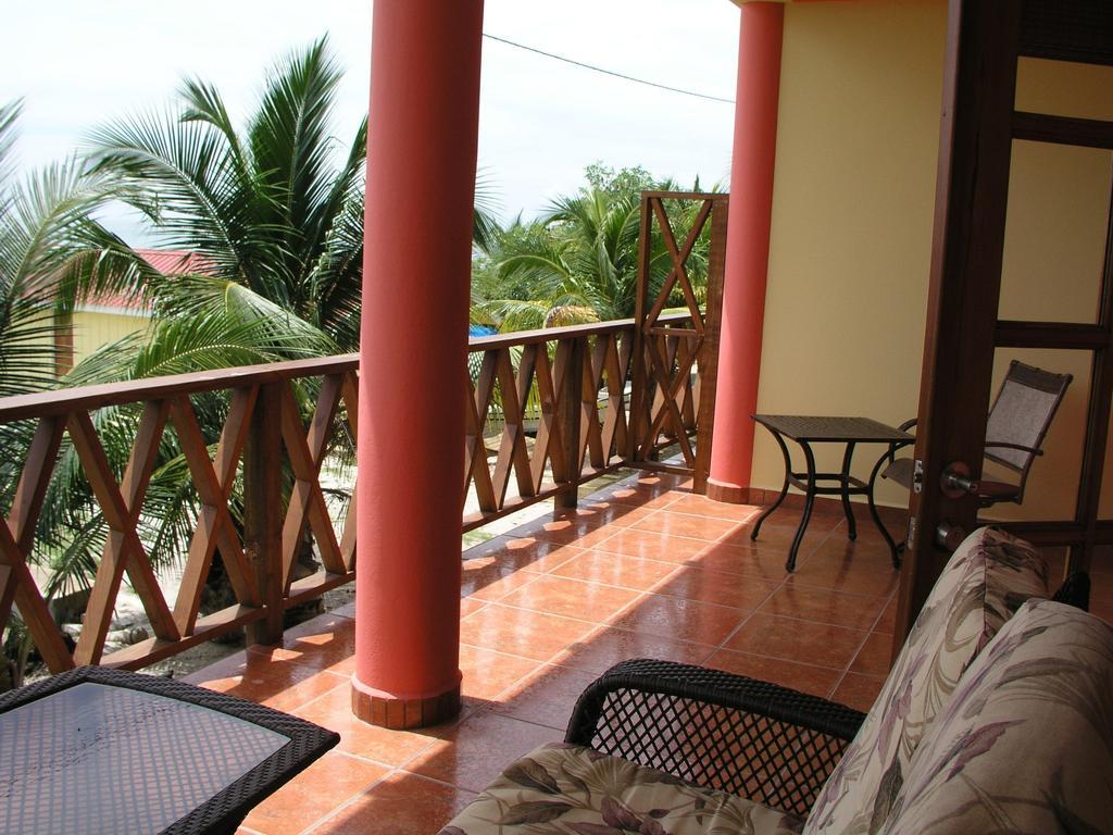 Paradise Resort Placencia Exterior foto
