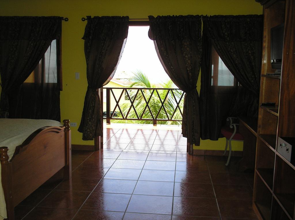 Paradise Resort Placencia Habitación foto