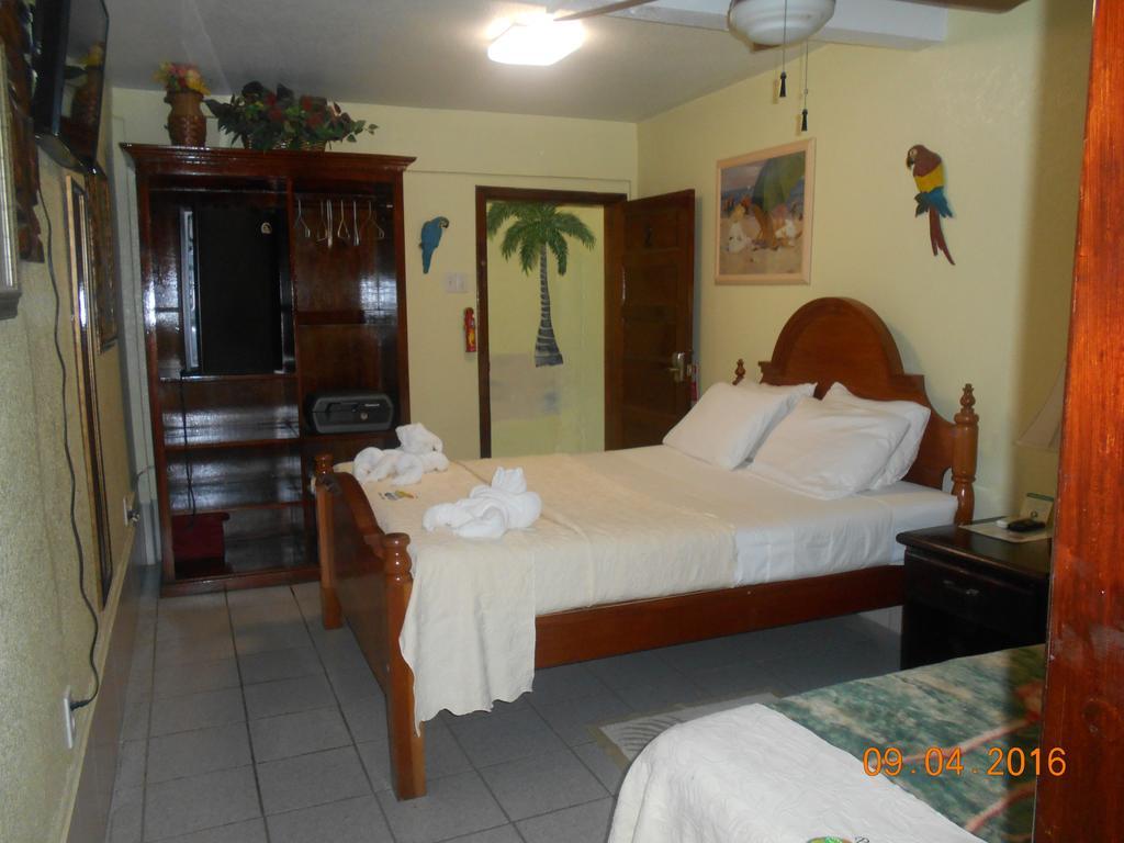 Paradise Resort Placencia Exterior foto