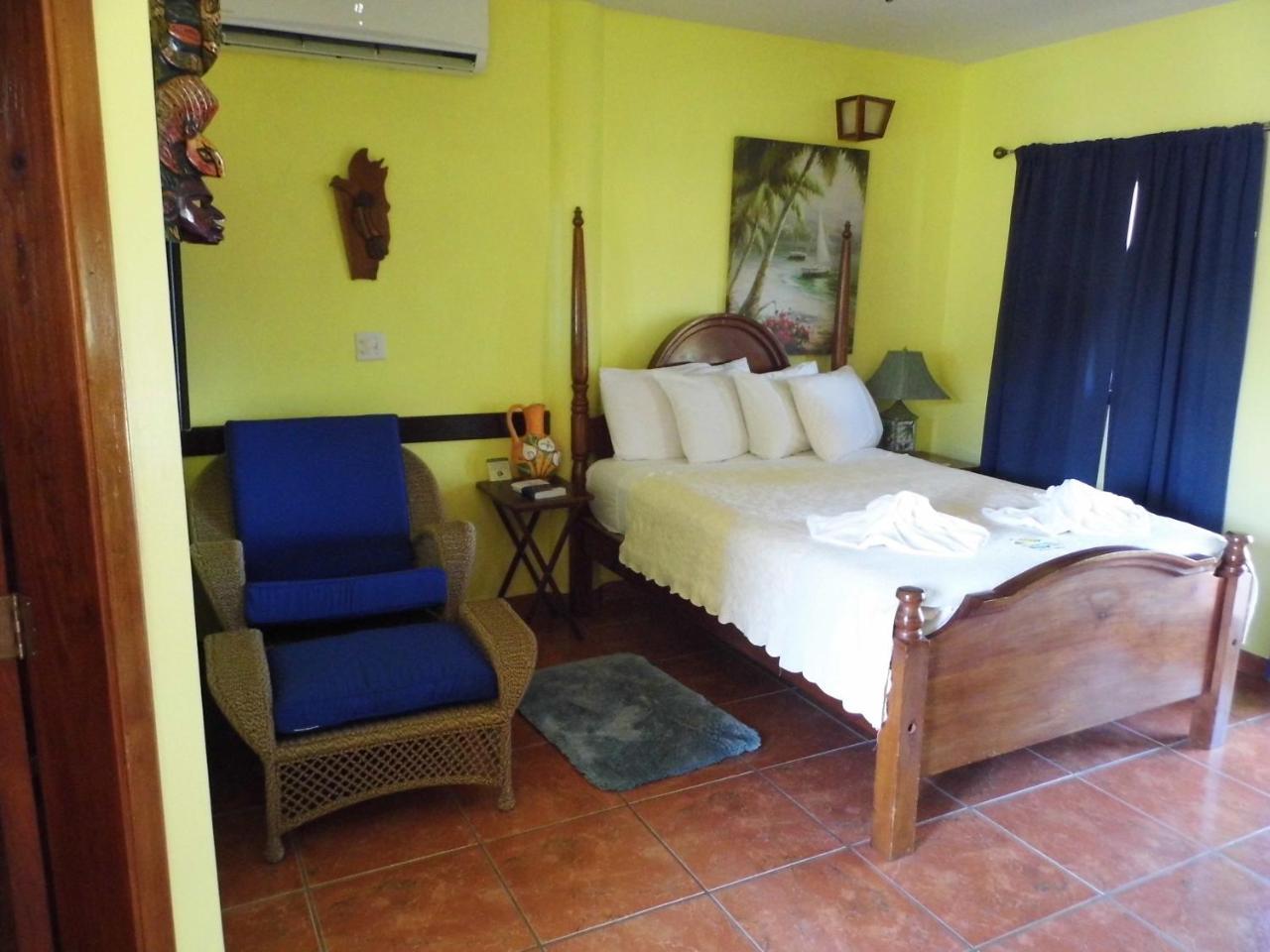 Paradise Resort Placencia Exterior foto