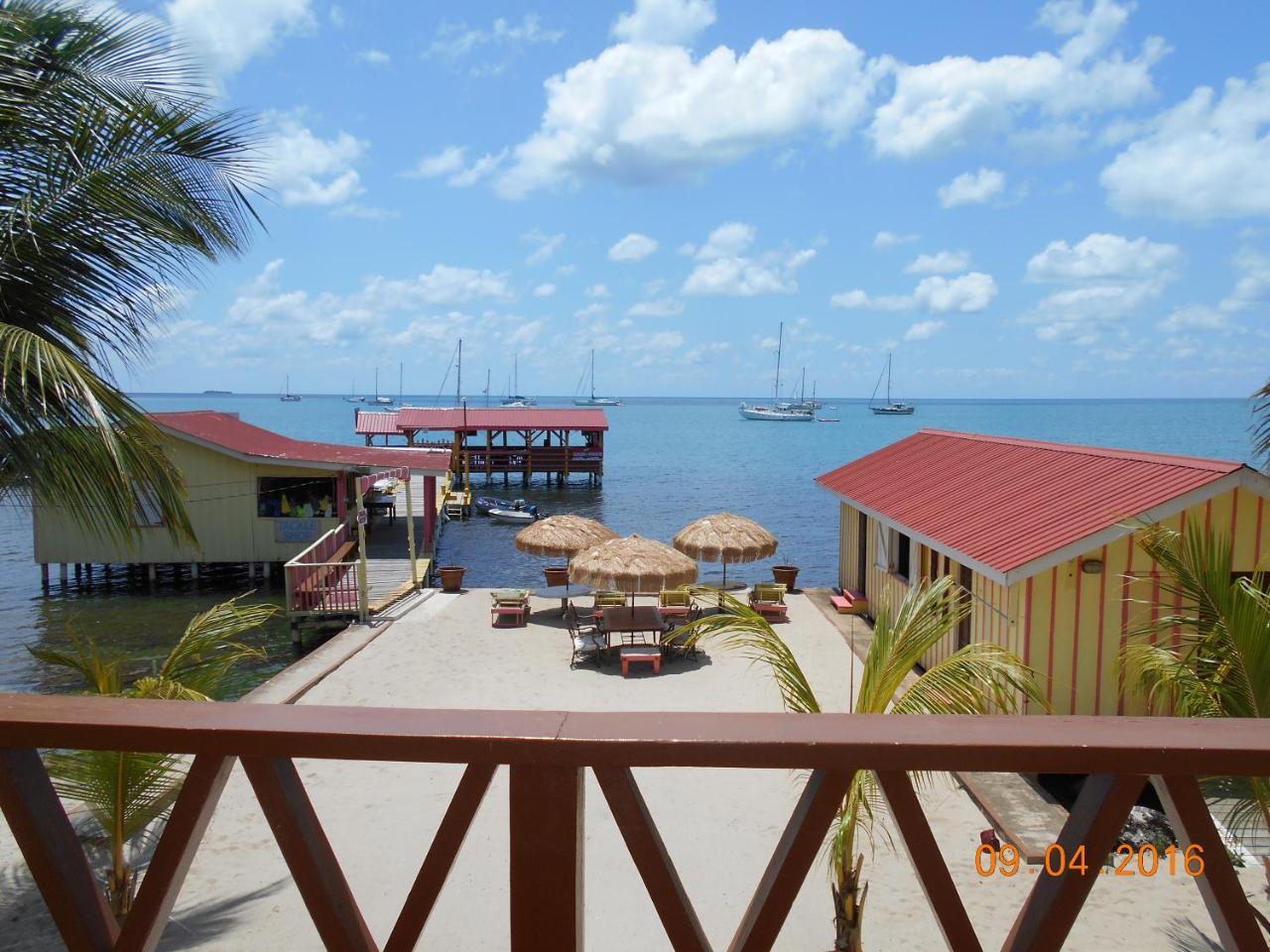 Paradise Resort Placencia Exterior foto